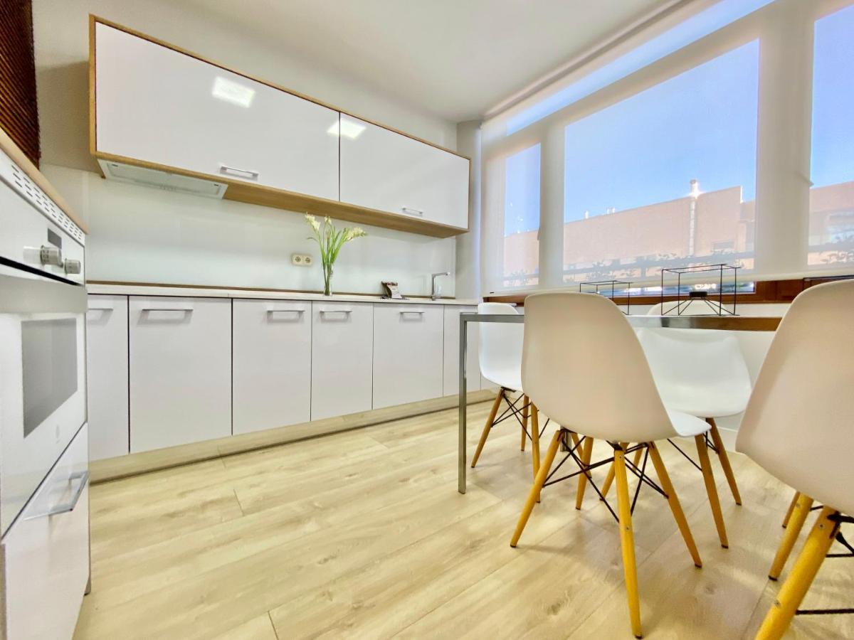 Charming La Casa De La Castellana Apartment Madrid Luaran gambar