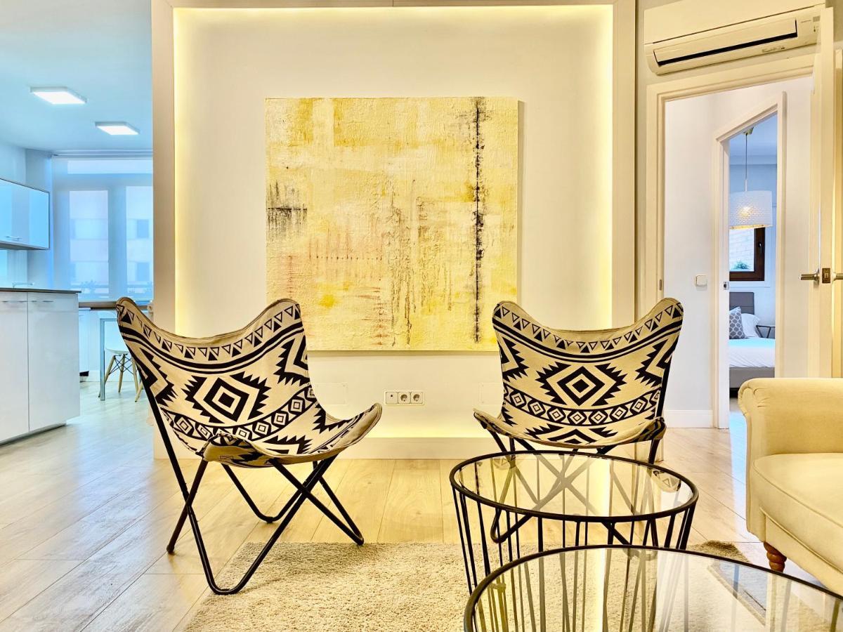 Charming La Casa De La Castellana Apartment Madrid Luaran gambar