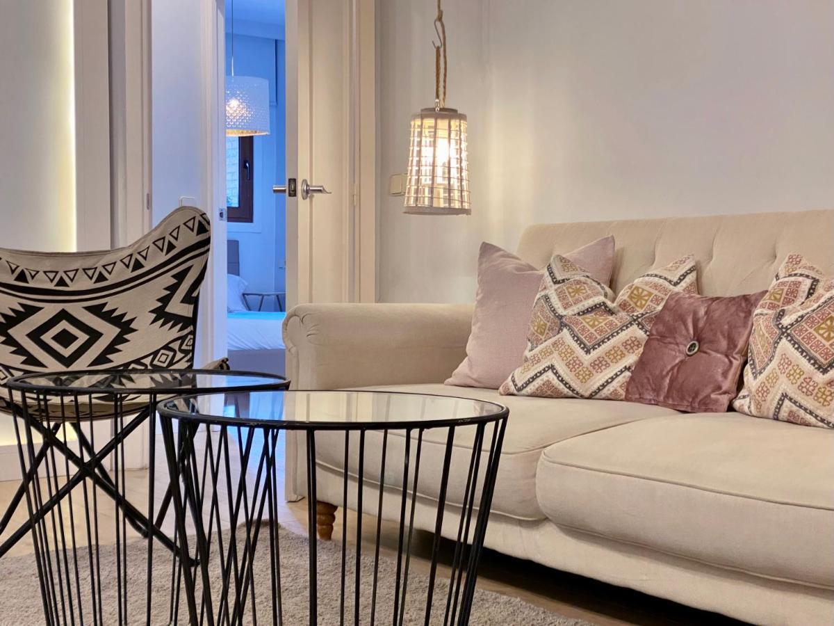 Charming La Casa De La Castellana Apartment Madrid Luaran gambar